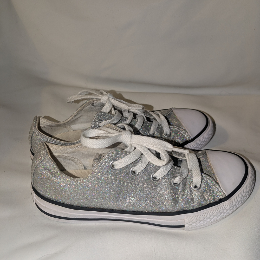 Converse Kids Sneakers in Silver and White
